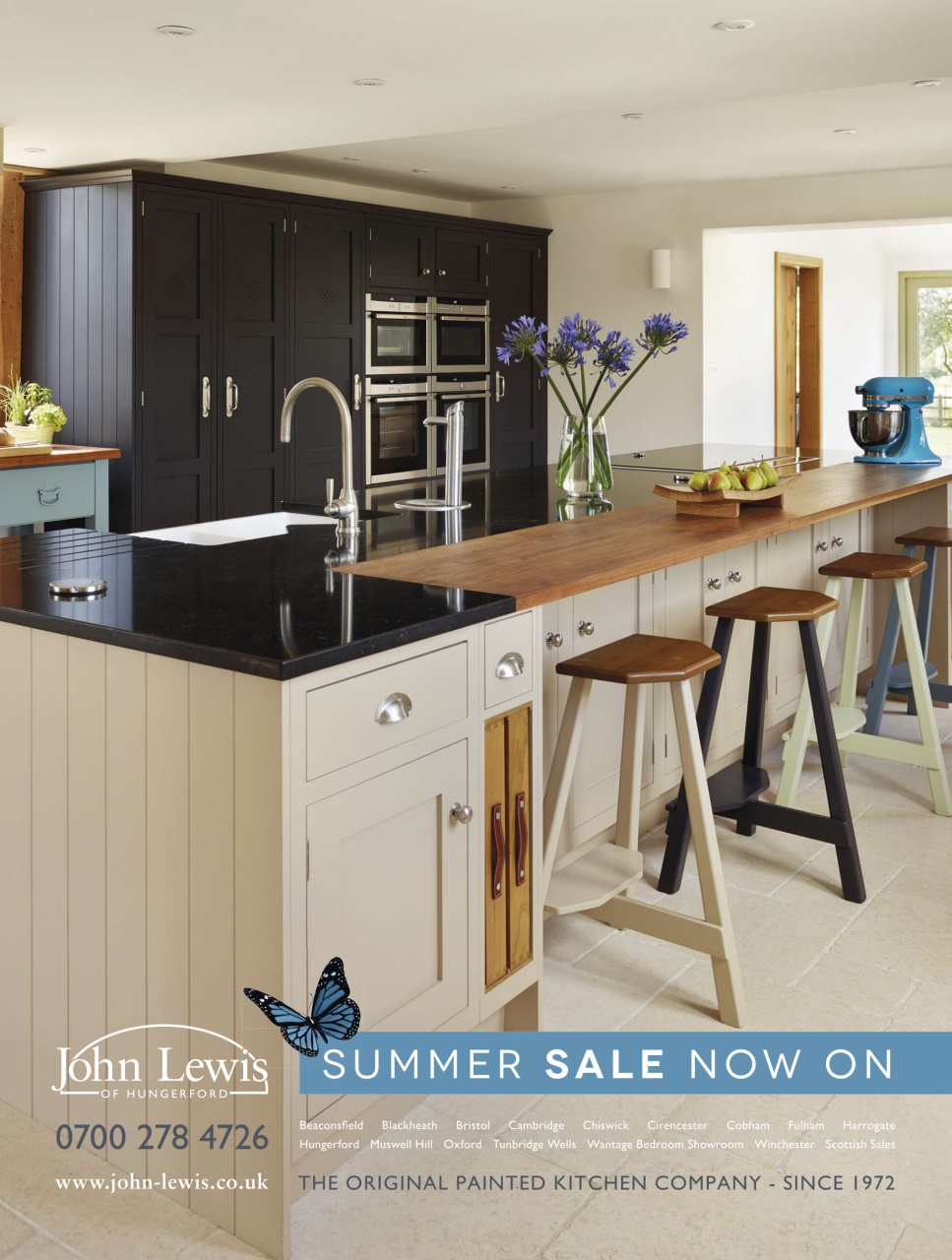 Homes & Antiques Magazine Preview Pages