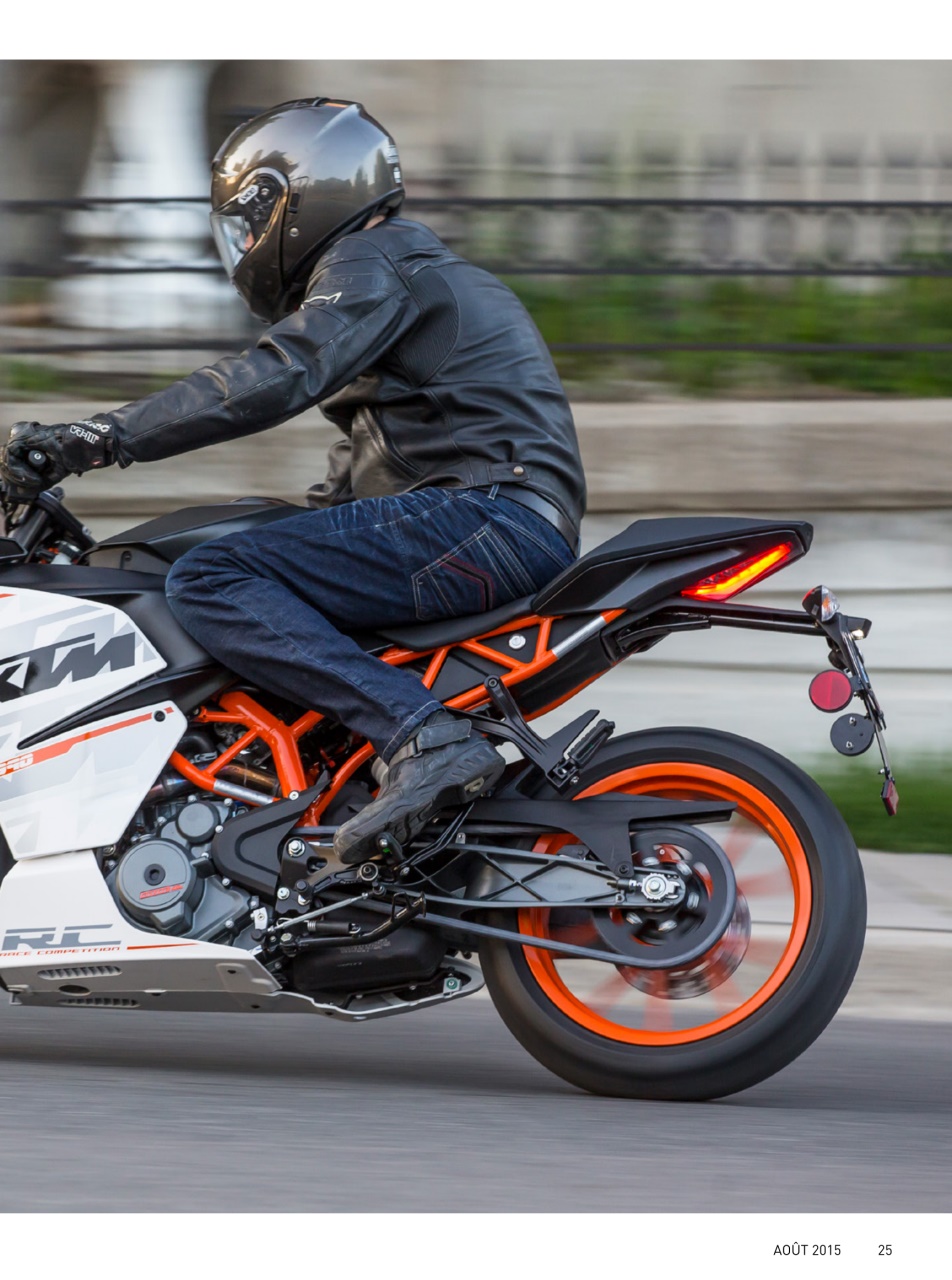 Moto Journal Preview Pages