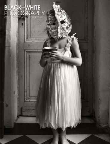 Black+White Photography issue August 2015