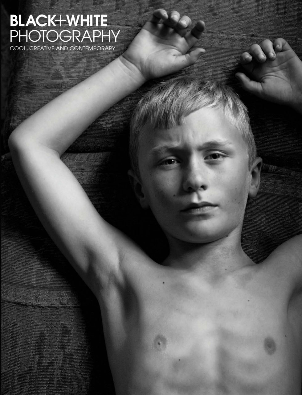 Black+White Photography Preview Pages