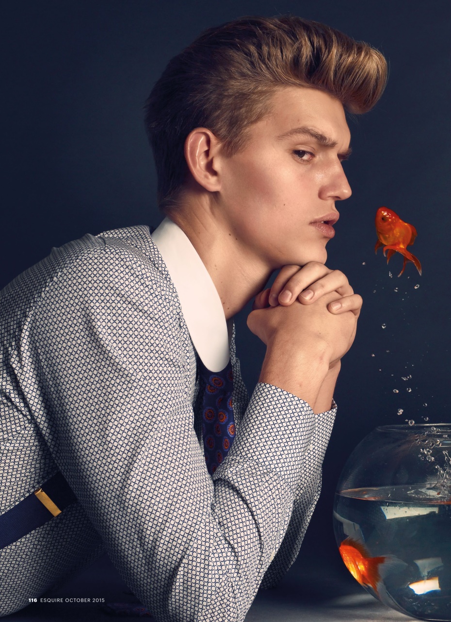 Esquire Singapore Preview Pages
