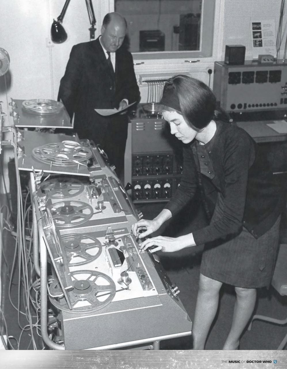 Doctor Who Magazine Preview Pages