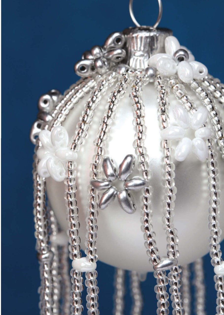 Bead & Jewellery Magazine Preview Pages