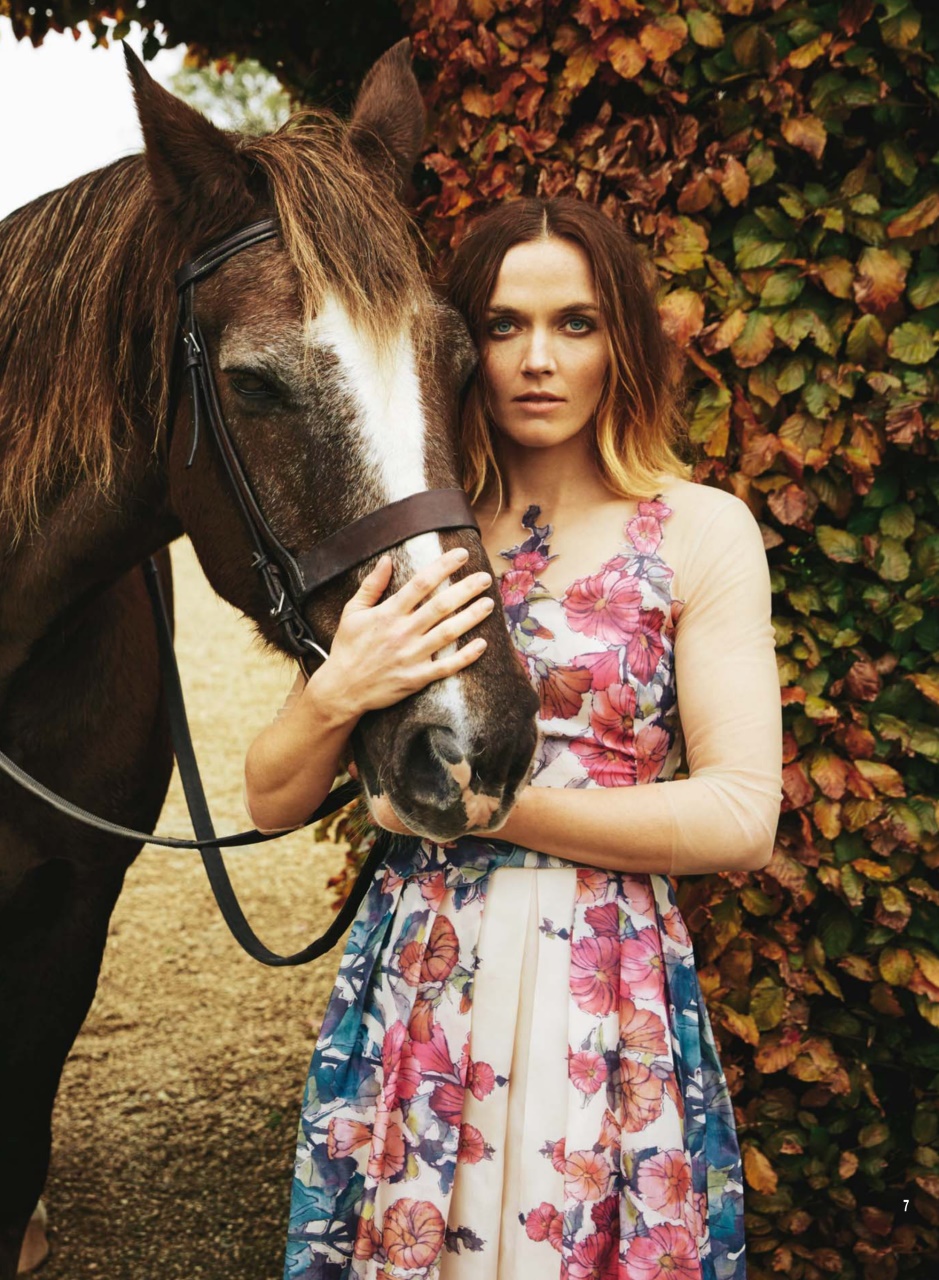 Hello! Magazine Preview Pages