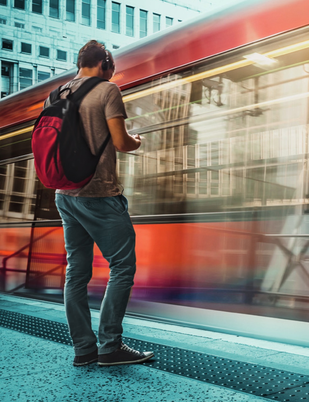 The CEO Magazine EMEA Preview Pages