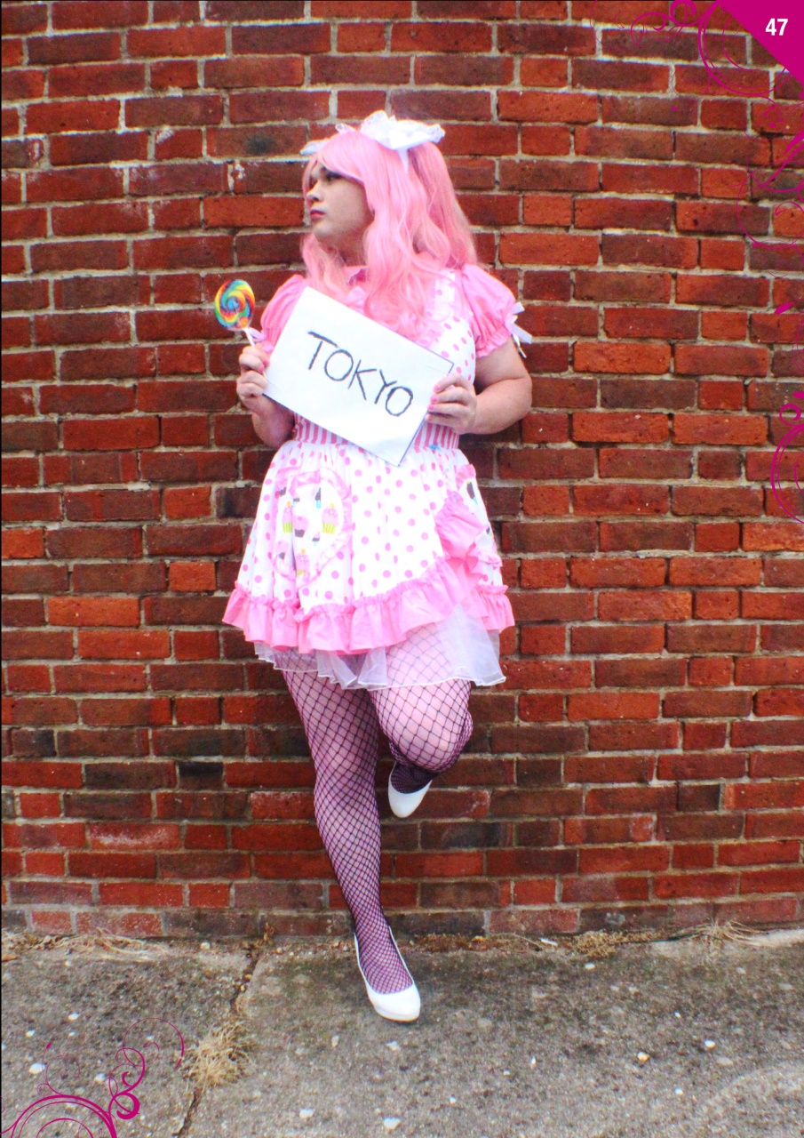 Frock Magazine Preview Pages