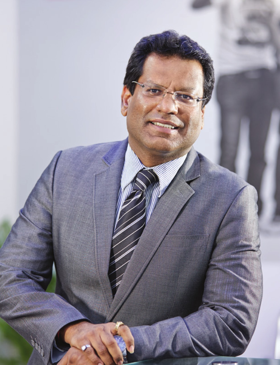 The CEO Magazine EMEA Preview Pages