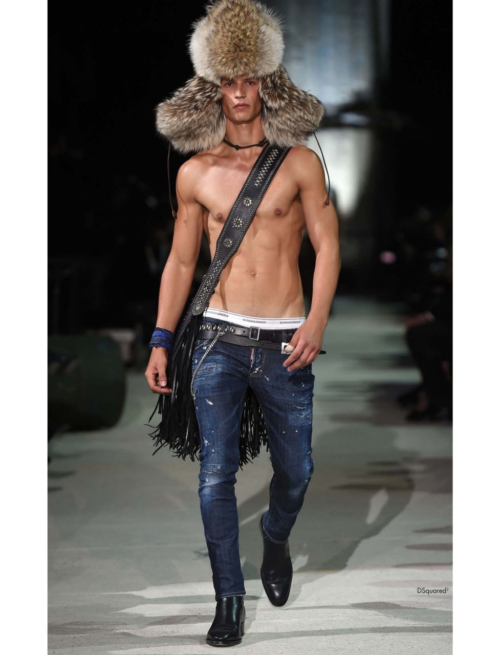 QMagazine Preview Pages