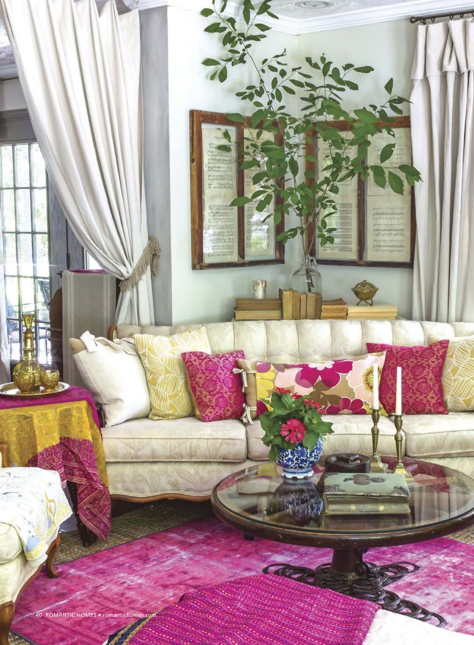Romantic Homes Preview Pages