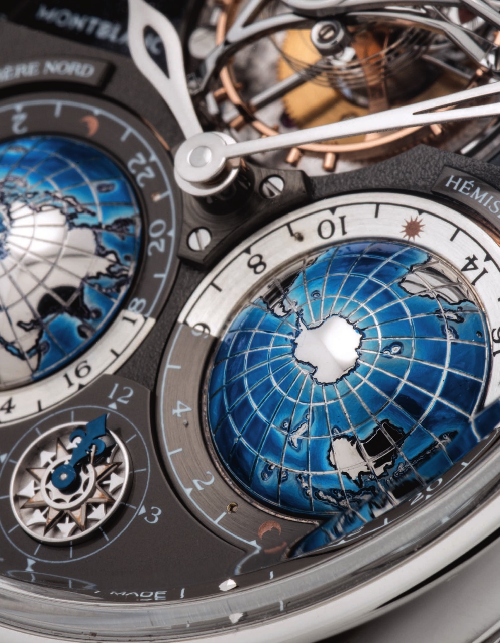 L'Orologio Preview Pages
