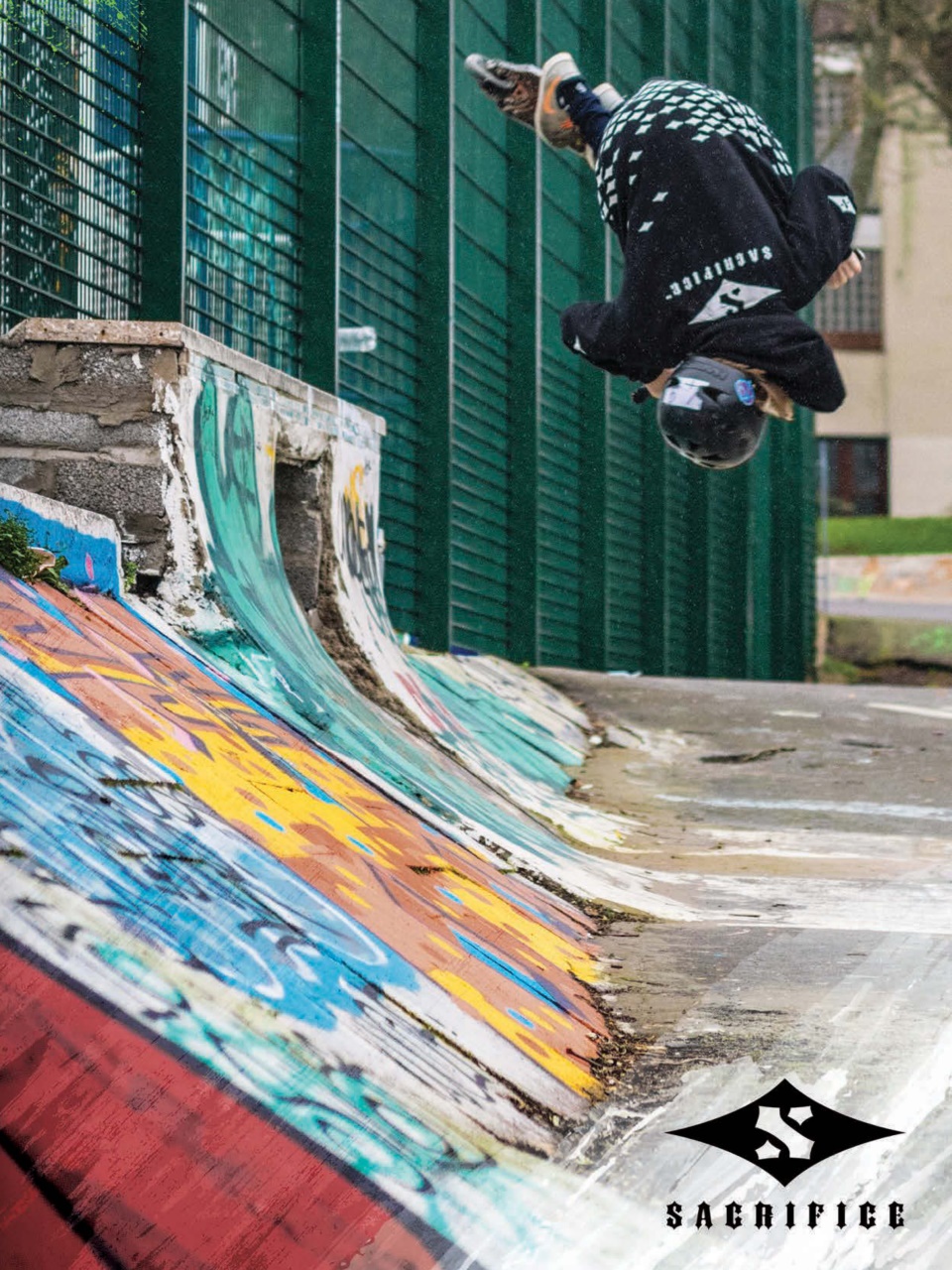 Scoot Mag Preview Pages