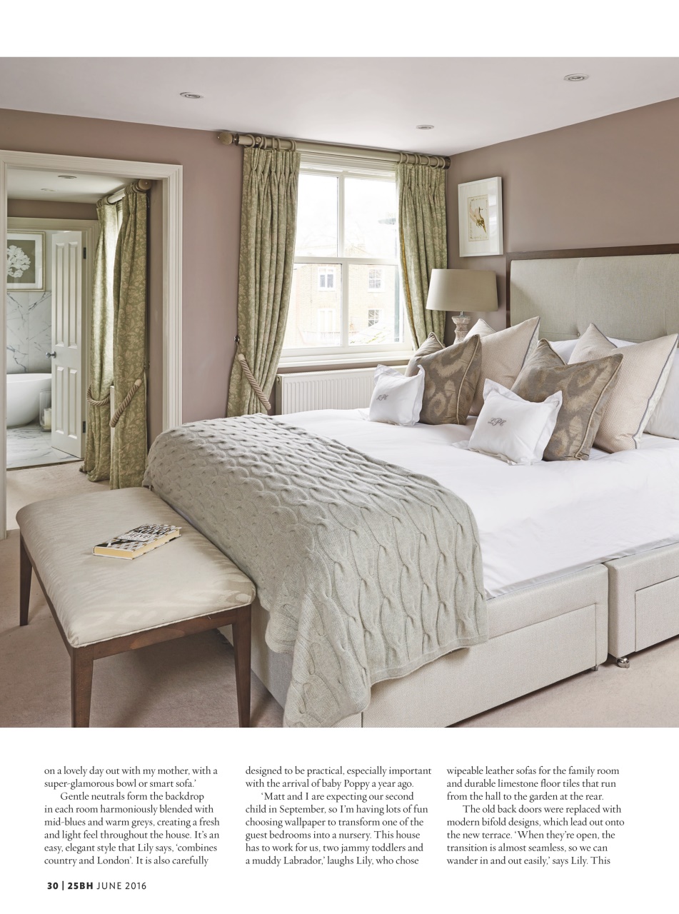 25 Beautiful Homes Preview Pages