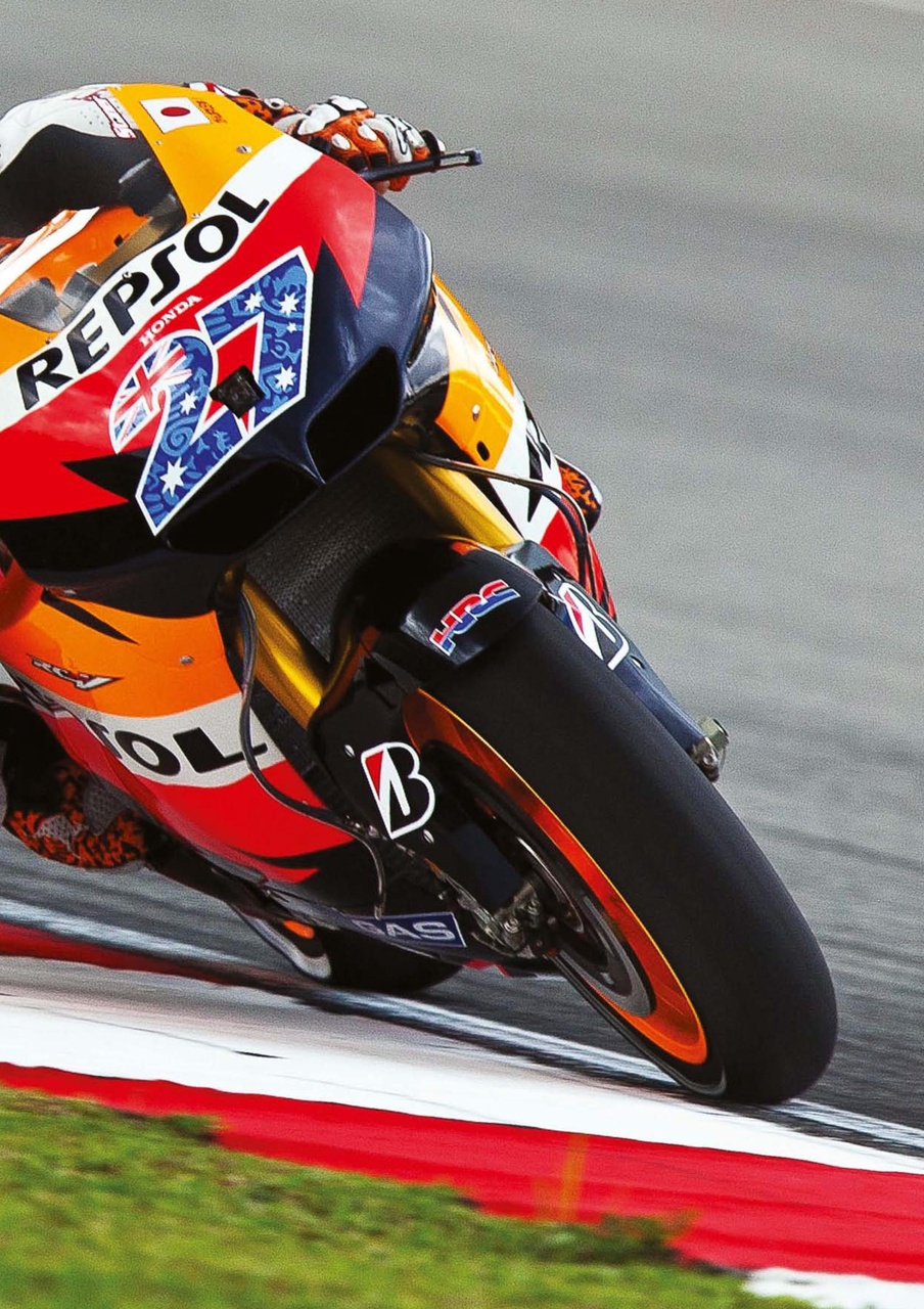 Superbike Magazine Preview Pages