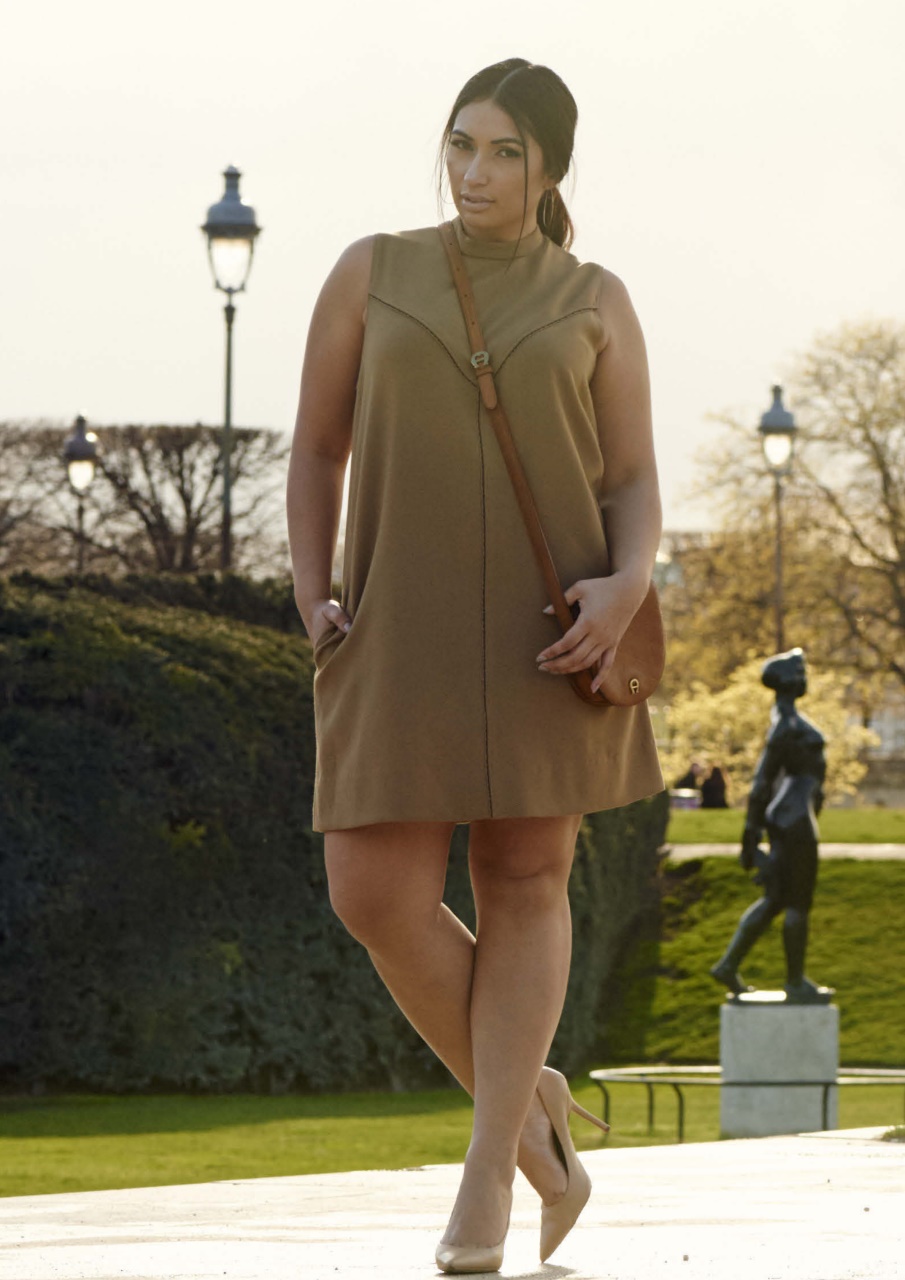 FROW Magazine Preview Pages