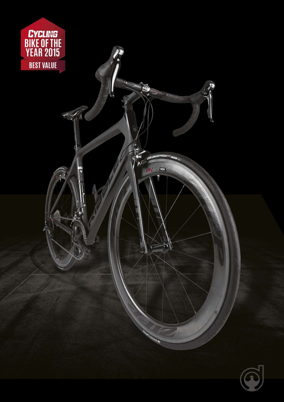 220 Triathlon Magazine Preview Pages