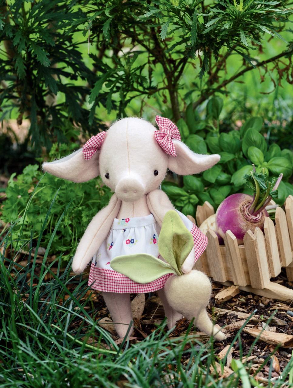 Homespun Preview Pages