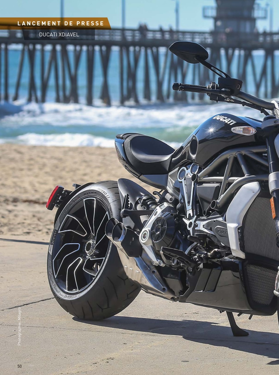 Moto Journal Preview Pages