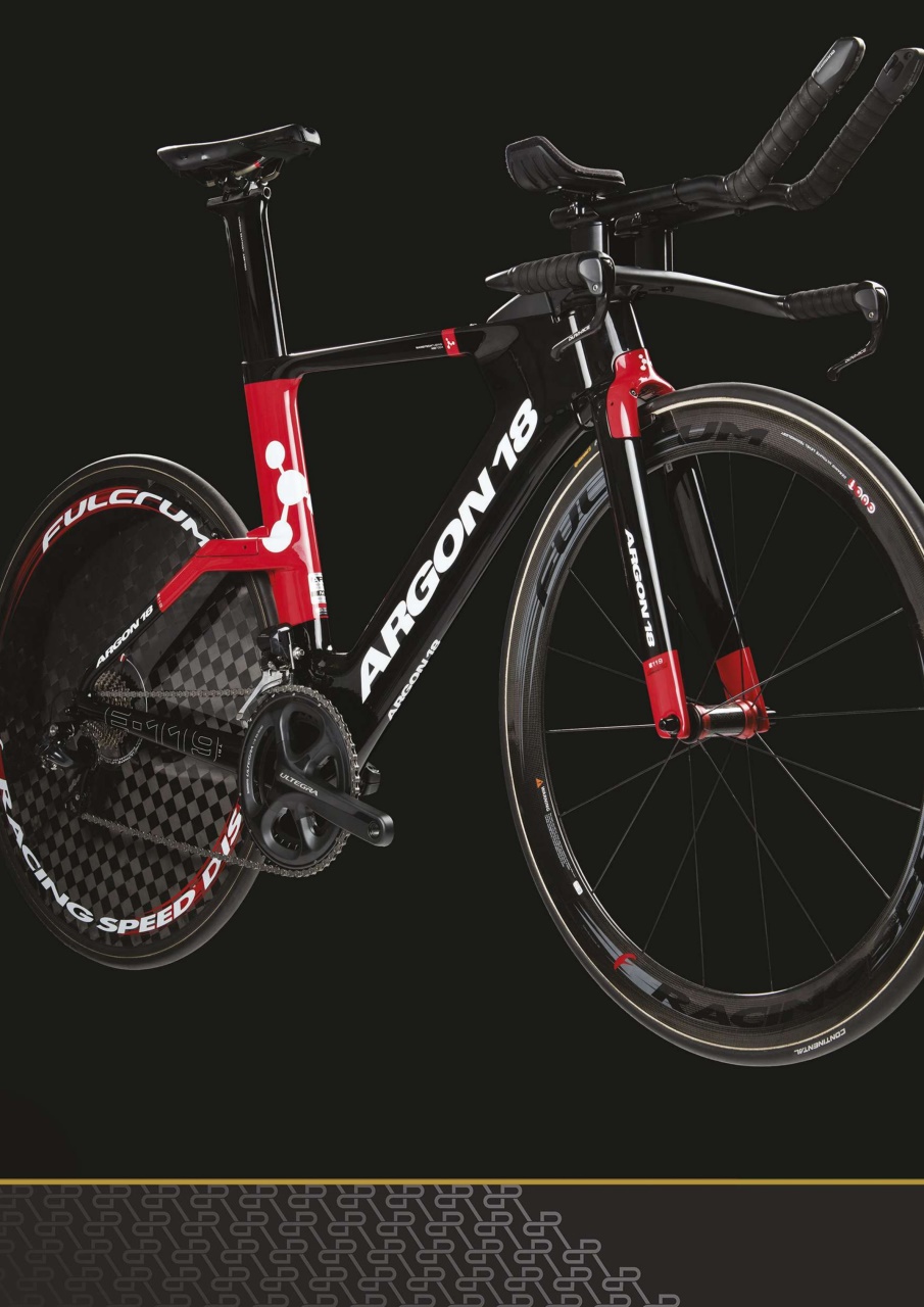 220 Triathlon Magazine Preview Pages
