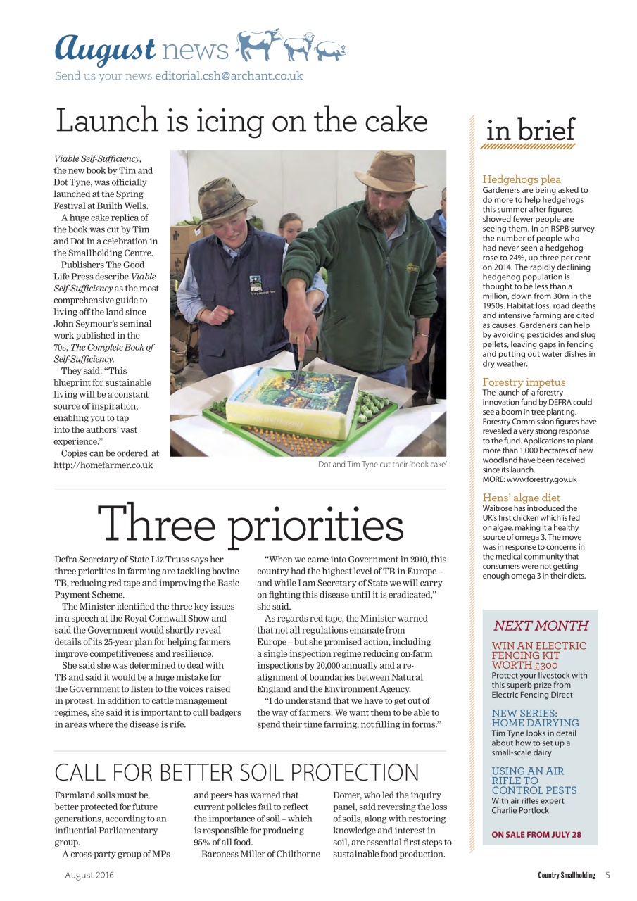 The Country Smallholder Preview Pages
