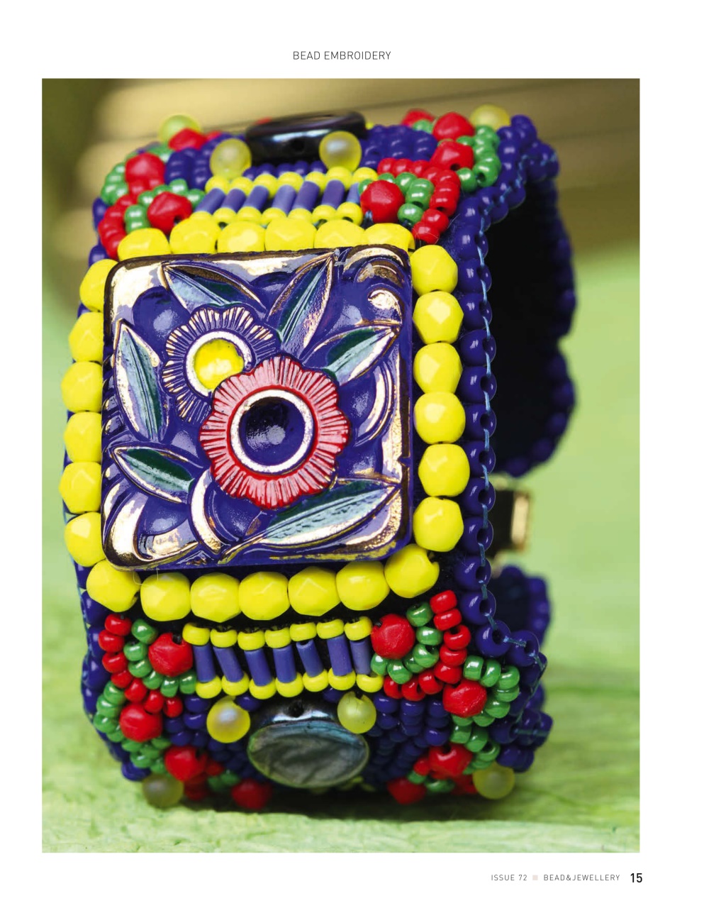 Bead & Jewellery Magazine Preview Pages