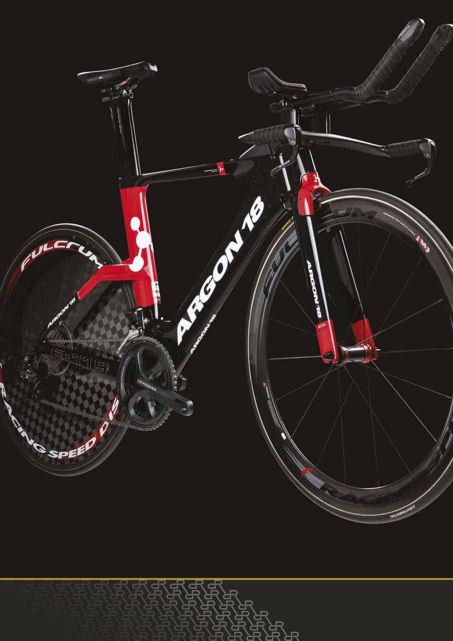 220 Triathlon Magazine Preview Pages