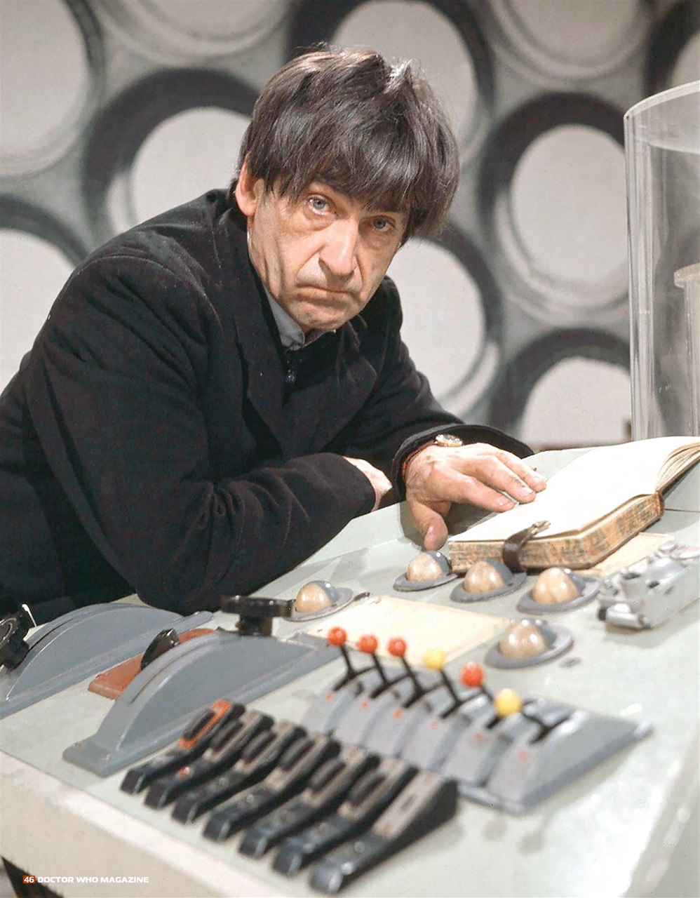 Doctor Who Magazine Preview Pages