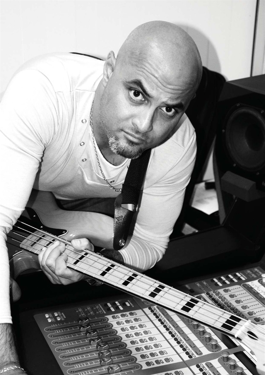 Bass Player UK Preview Pages