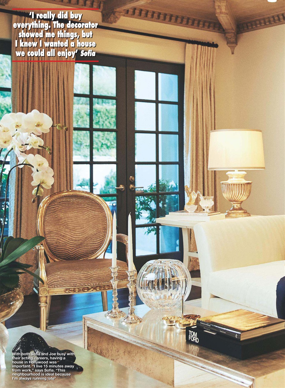 Hello! Magazine Preview Pages