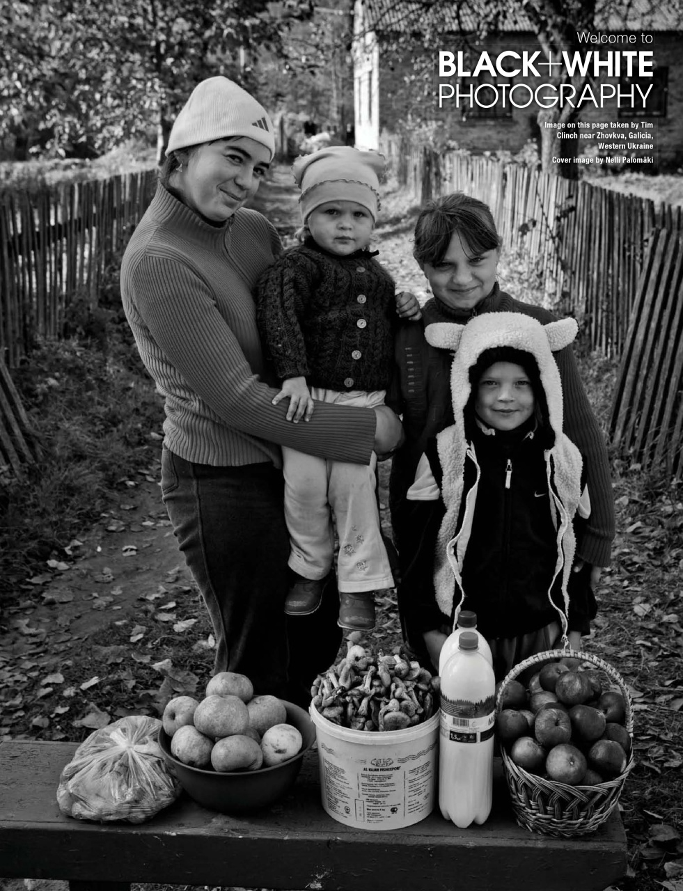 Black+White Photography Preview Pages