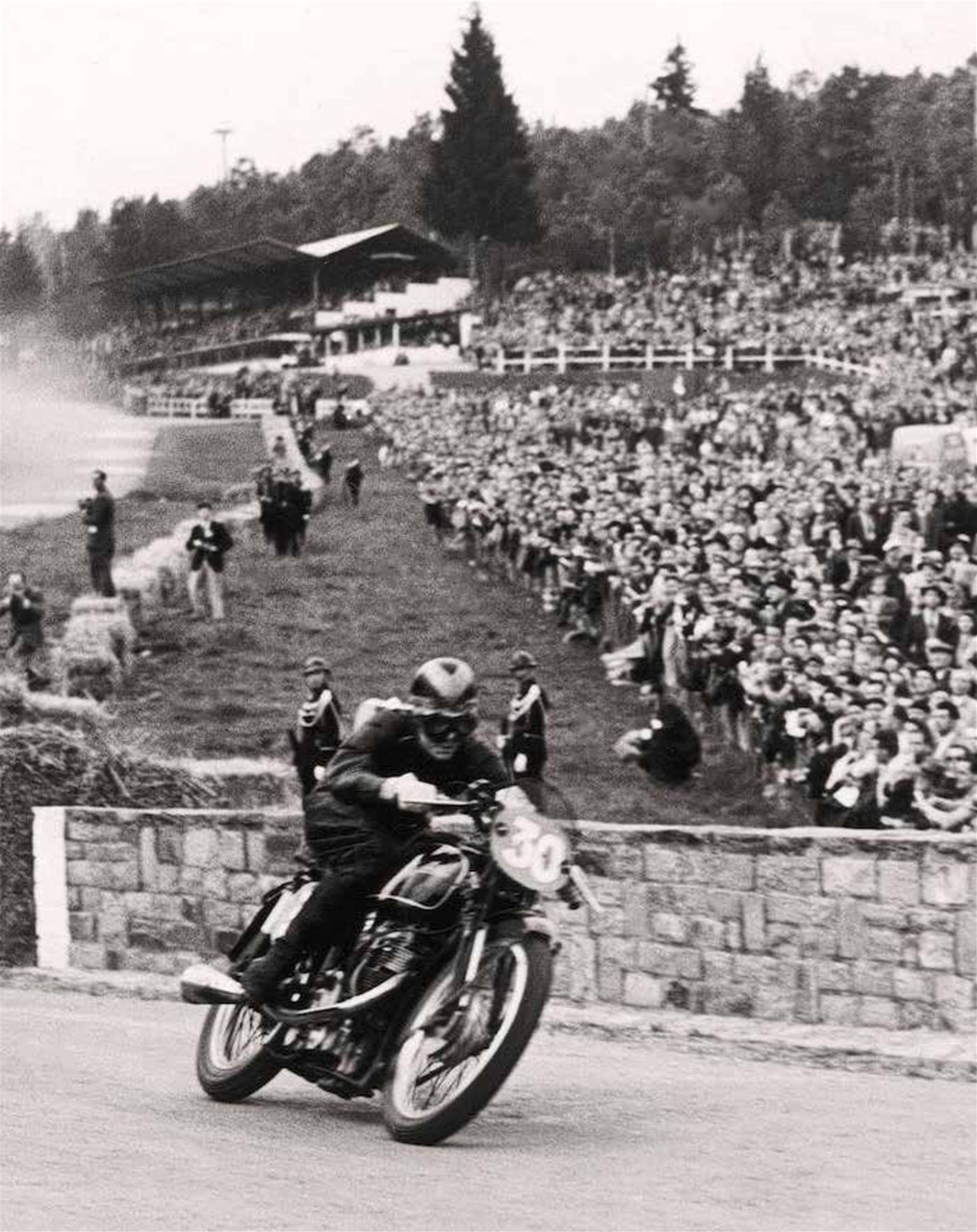 The Classic MotorCycle Preview Pages