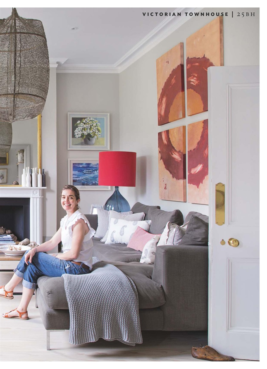 25 Beautiful Homes Preview Pages