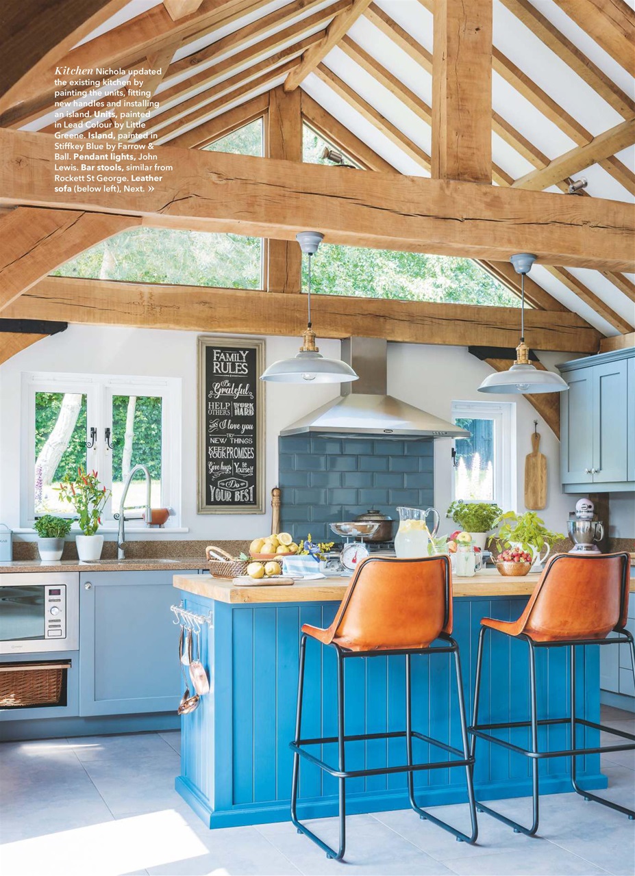 Country Homes & Interiors Preview Pages
