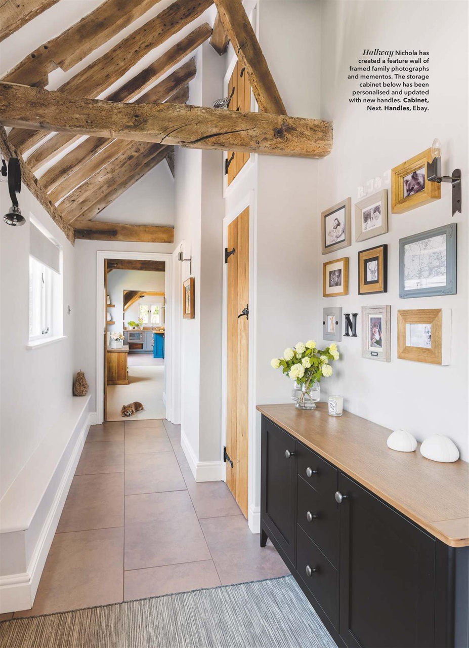 Country Homes & Interiors Preview Pages