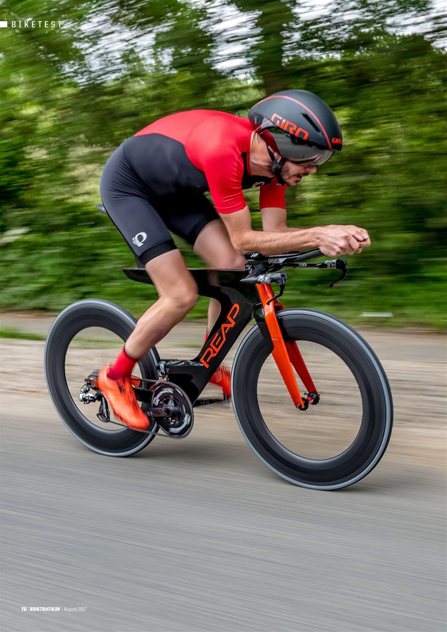 220 Triathlon Magazine Preview Pages