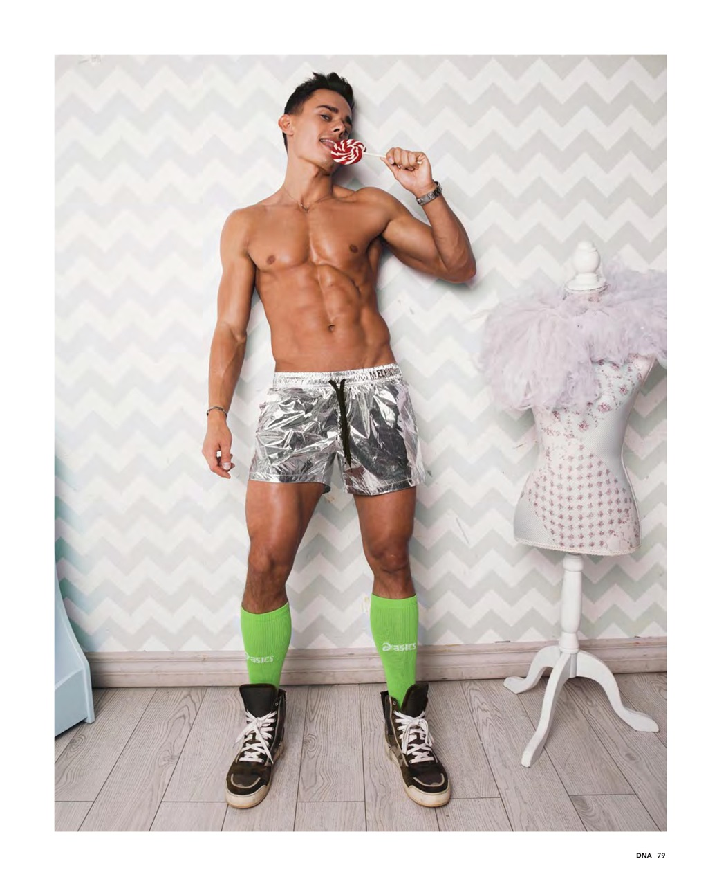 DNA Magazine Preview Pages