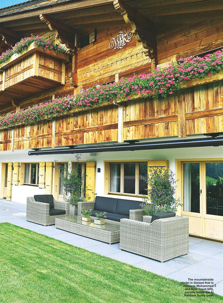 Hello! Magazine Preview Pages