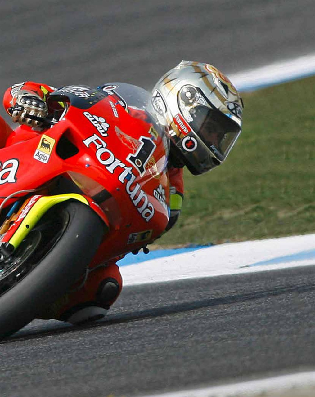 The Classic MotorCycle Preview Pages