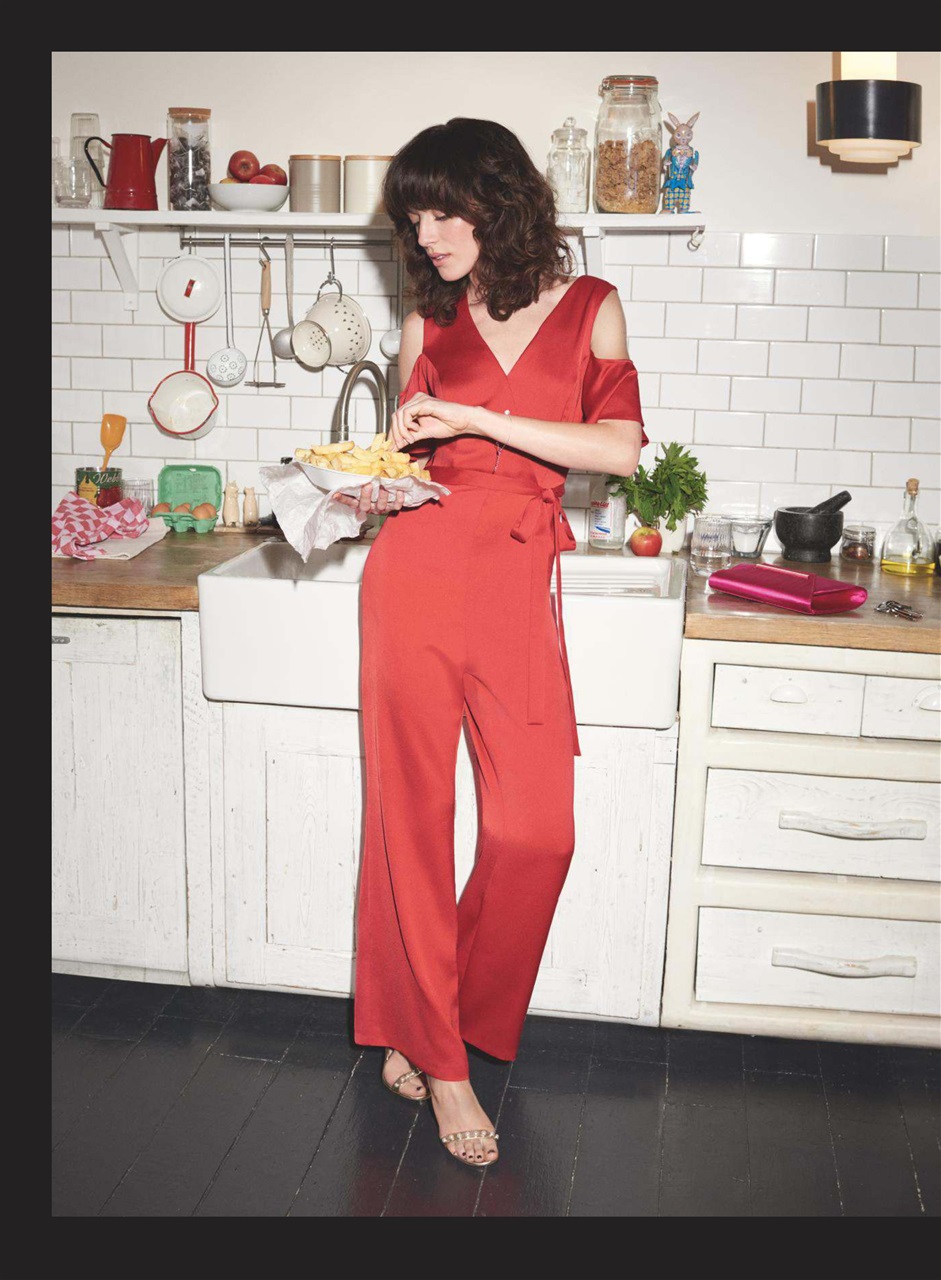 Hello! Magazine Preview Pages