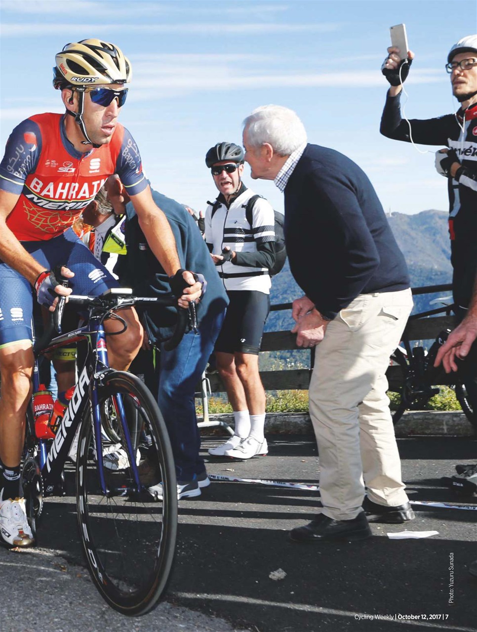 Cycling Weekly Preview Pages