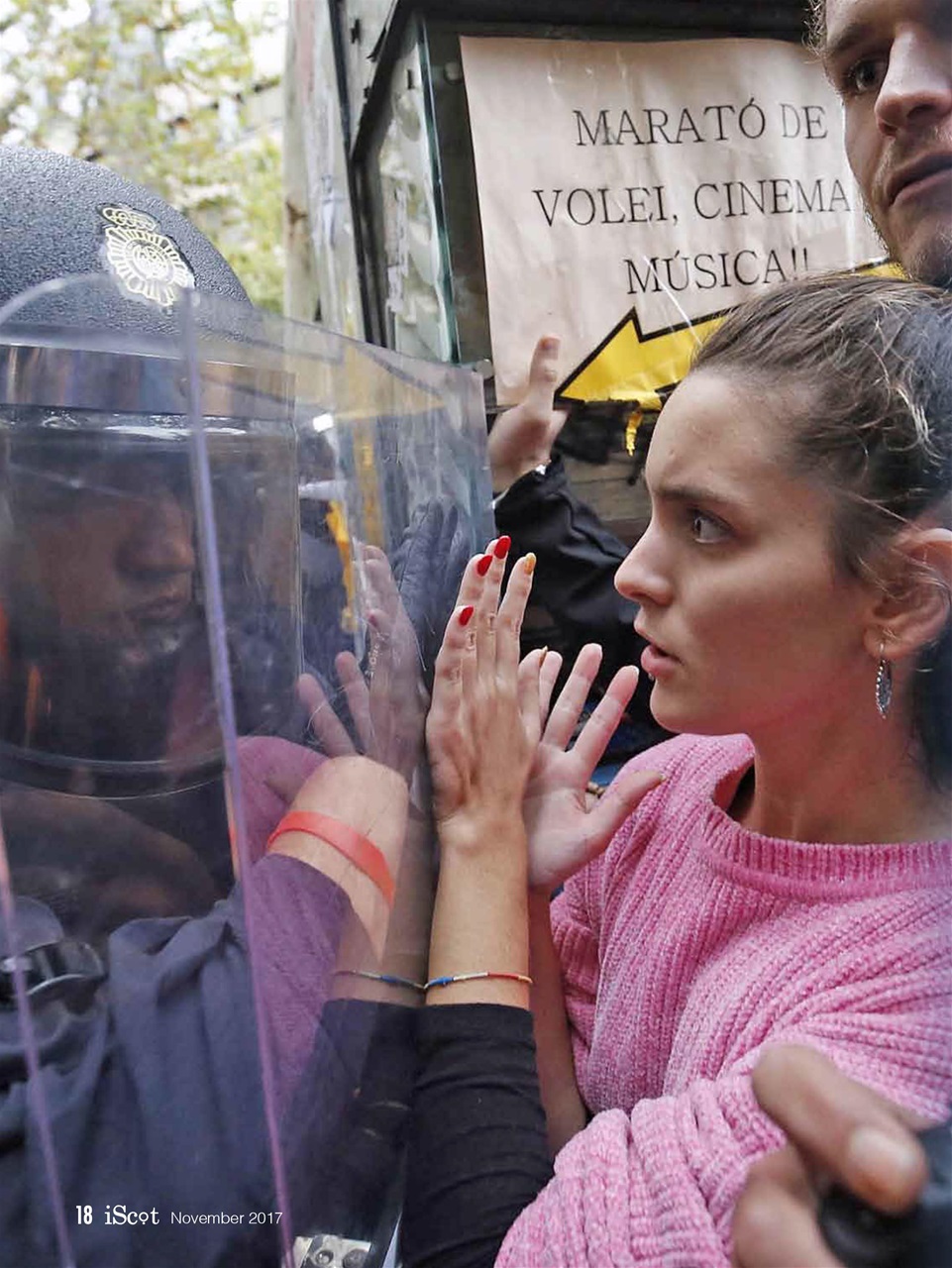 iScot Magazine Preview Pages