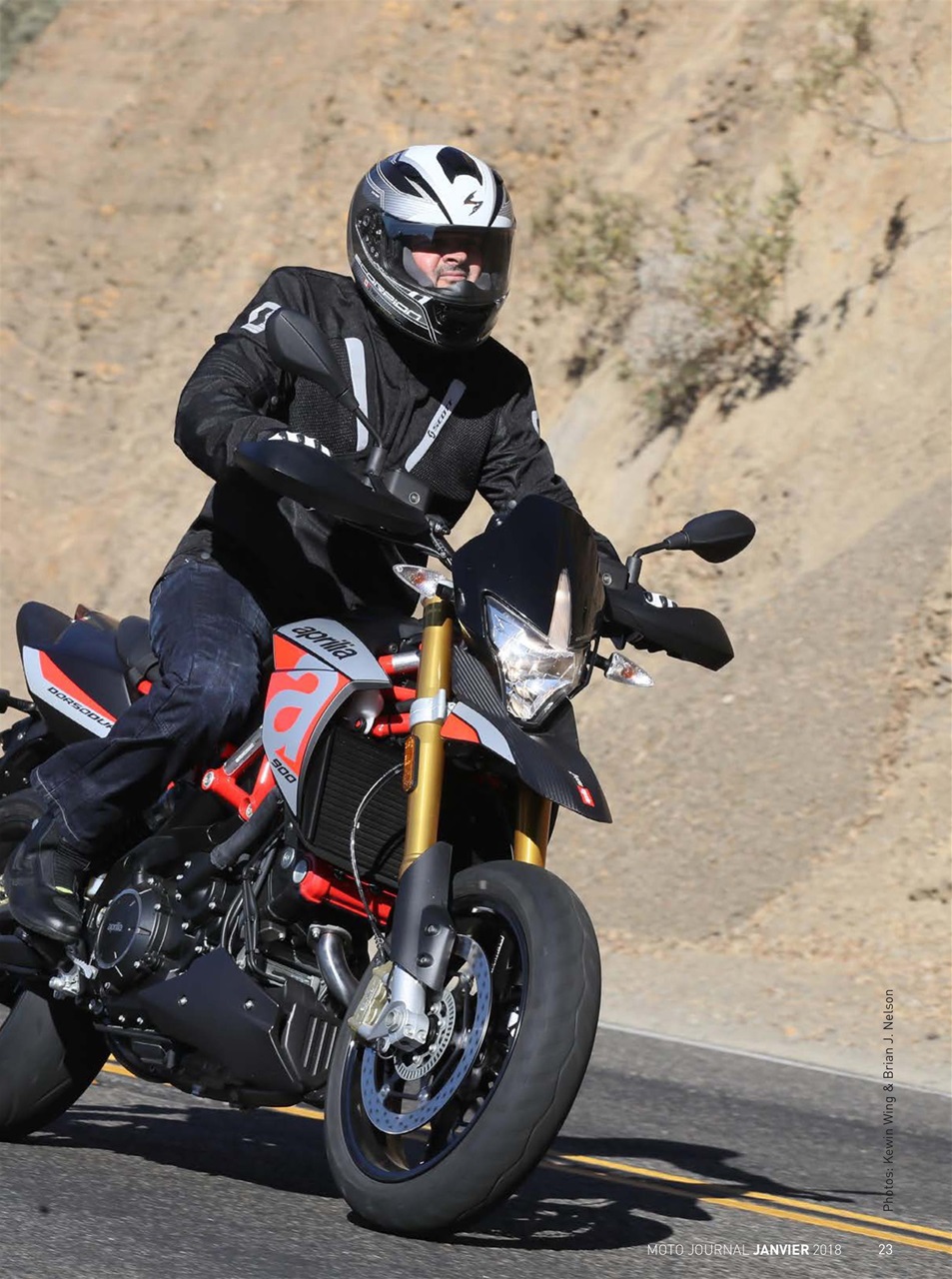 Moto Journal Preview Pages