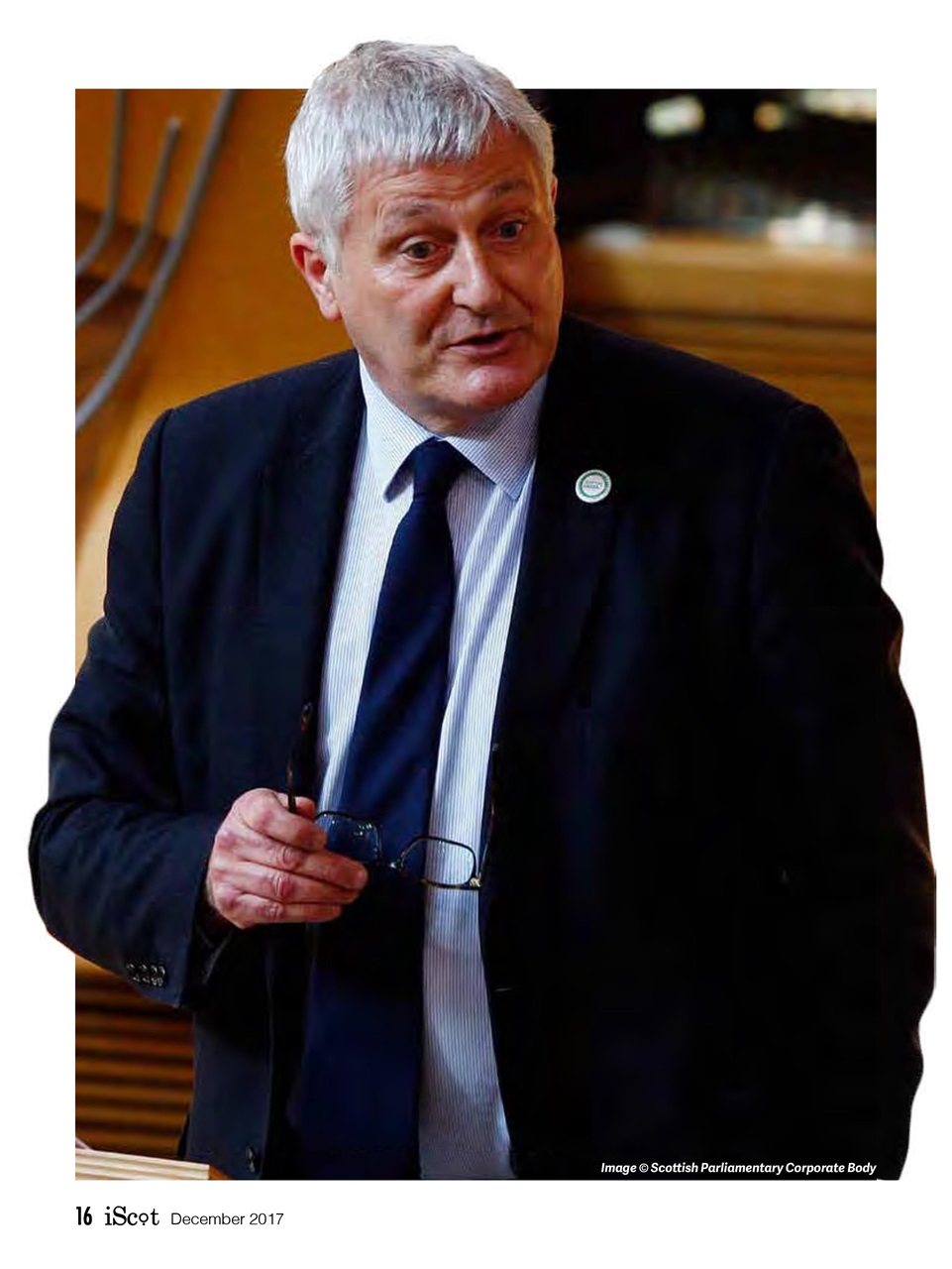 iScot Magazine Preview Pages