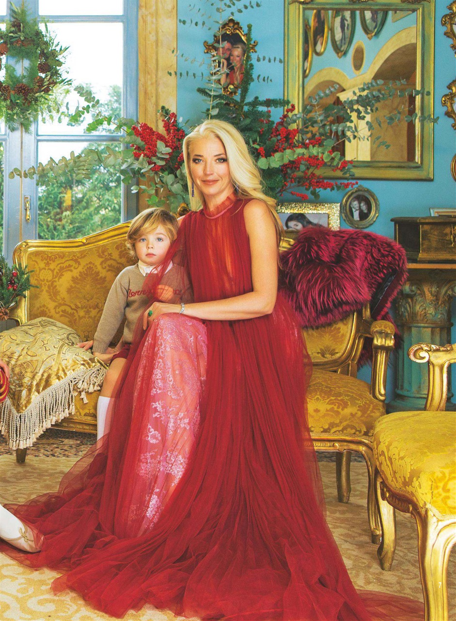 Hello! Magazine Preview Pages