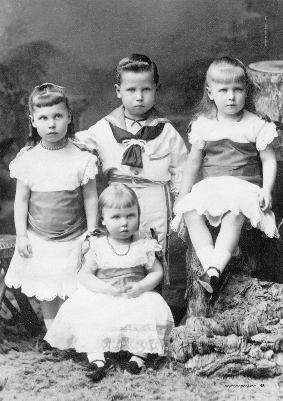 Majesty Magazine Preview Pages