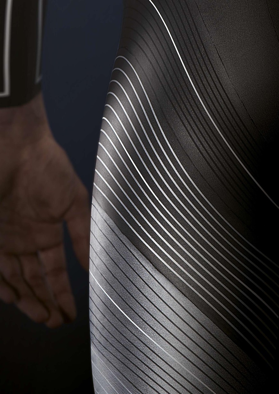 220 Triathlon Magazine Preview Pages
