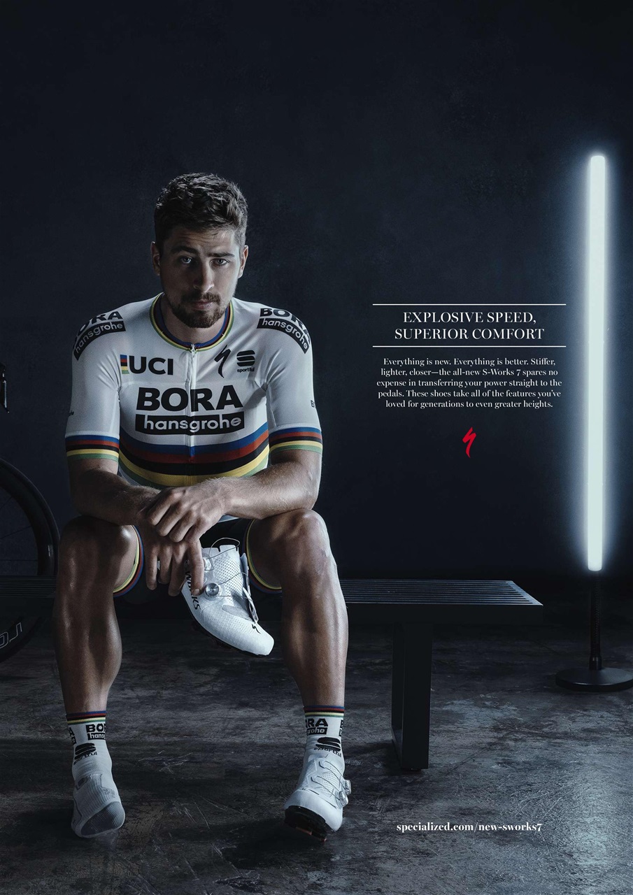 220 Triathlon Magazine Preview Pages