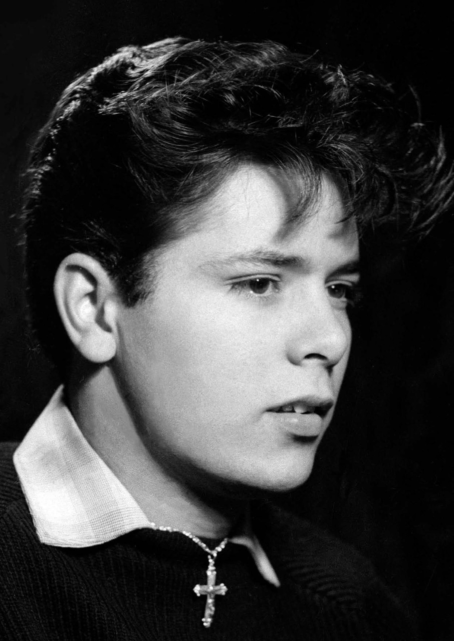 Vintage Rock Presents Preview Pages