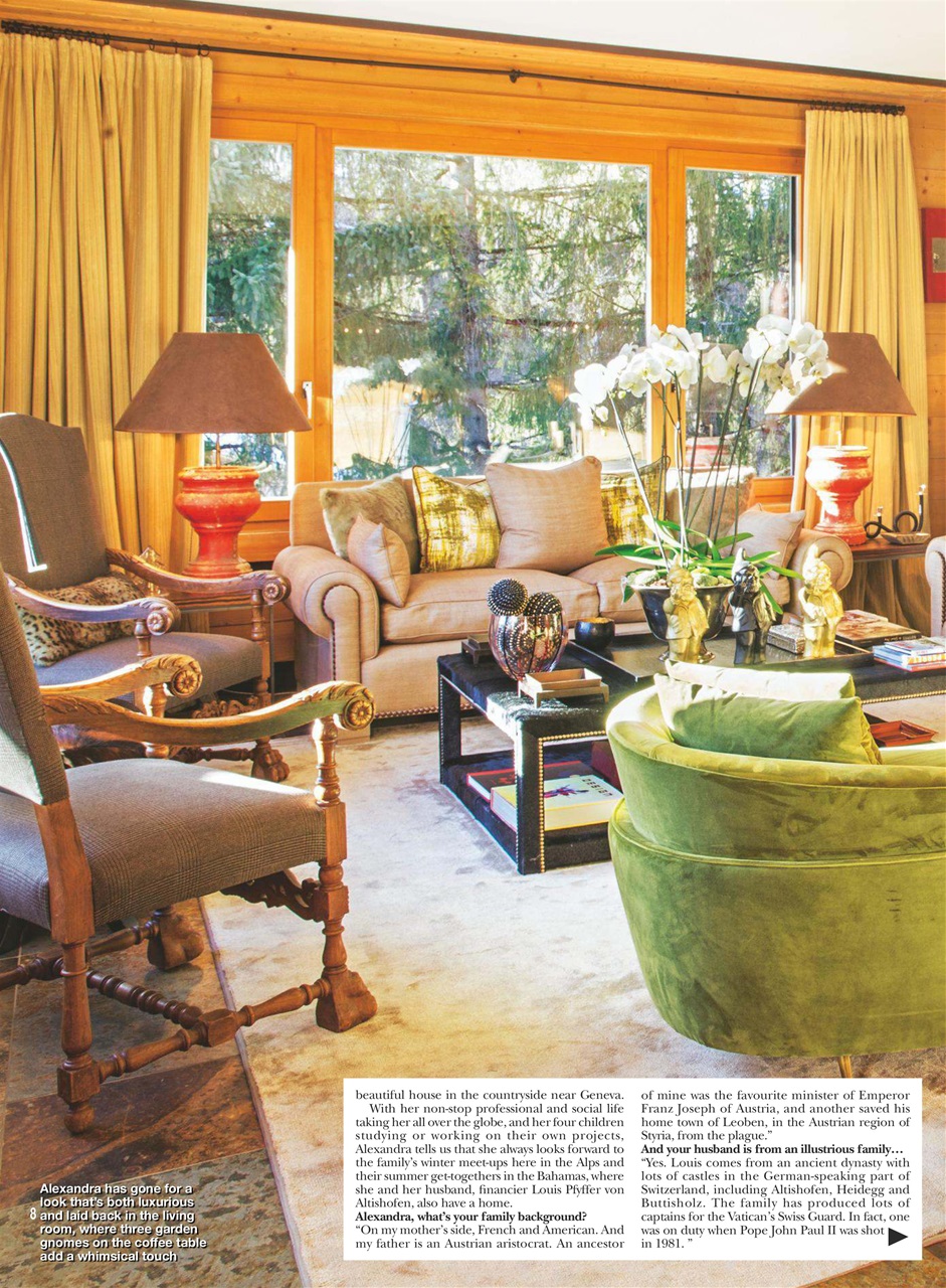 Hello! Magazine Preview Pages