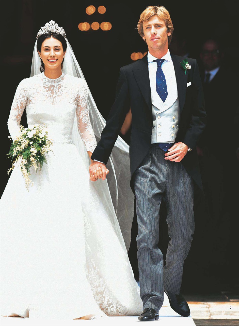 Hello! Magazine Preview Pages