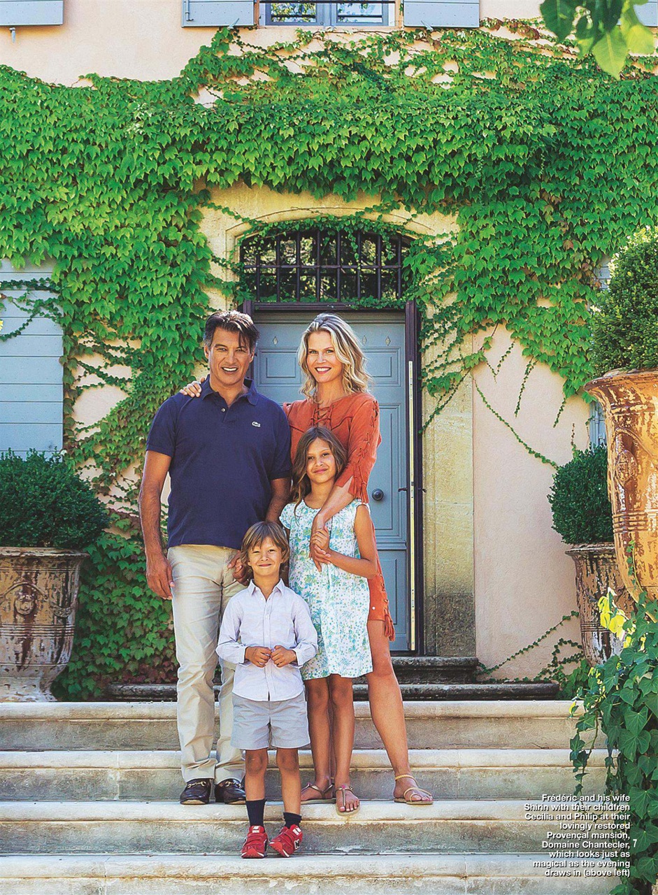 Hello! Magazine Preview Pages